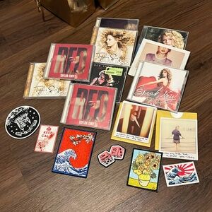 Taylor Swift bundle cds
